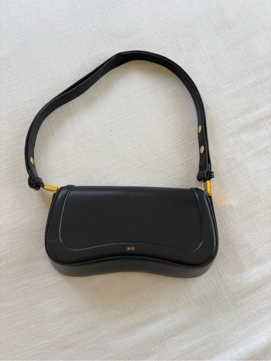 JW PEI Handbags - JW PEI Black Joy Shoulder Bag